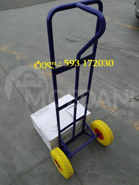 Hydraulic Trucks in Tbilisi Tbilisi - photo 6