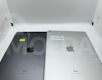 iPad 8th Gen — 32 Гб — SIM-карта — как новый! Тбилиси - изображение 1