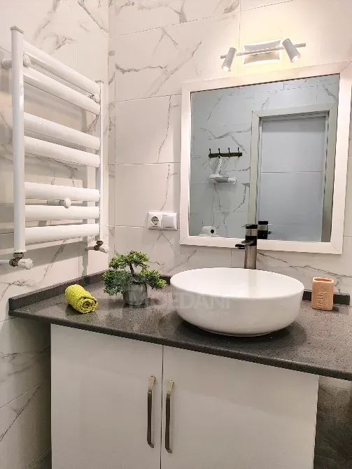 Сдам 2-комн. квартиру на сутки в Батуми  45м² 6/8 эт. Батуми - изображение 9