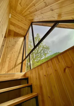 Apartments For Sale seven-room + 160м² 2/2 floor Borzhomi