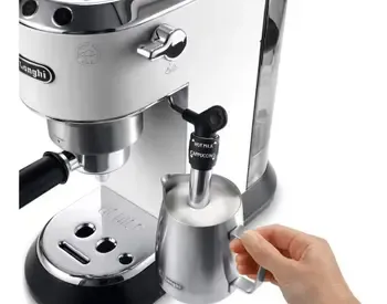 Кофемашина DeLonghi EC685W, 1300 Вт, 1,1 л. Тбилиси