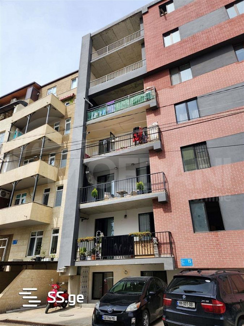 იყიდება 5 ოთახიანი ბინას 160მ² 2/7 სართ თბილისი - photo 1