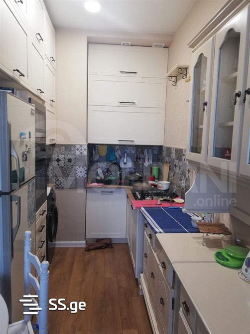 იყიდება 2 ოთახიანი ბინას 60მ² 10/10 სართ თბილისი - photo 1