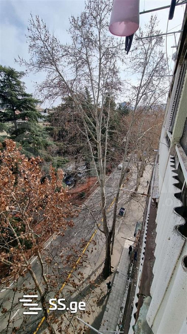 იყიდება 3 ოთახიანი ბინას 87მ² 7/8 სართ თბილისი - photo 2