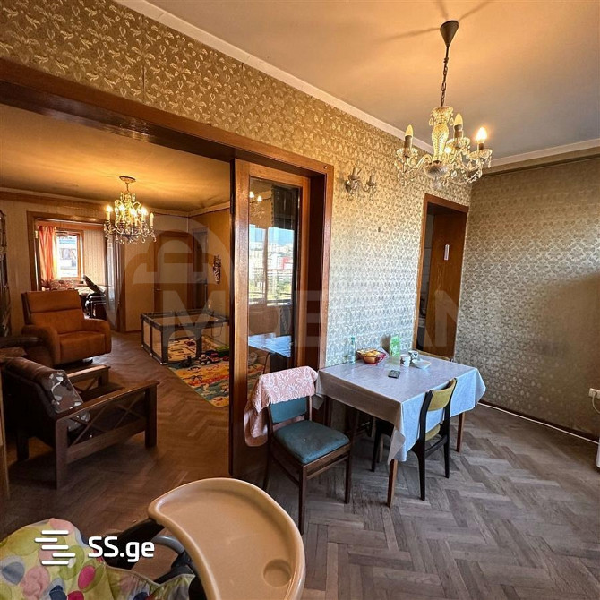 5-room apartment in Didube for sale Tbilisi - photo 1