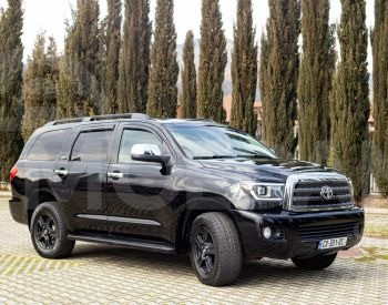 ქირავდება Toyota Sequoia 2016 მოდელი 8 ადგილიანი თბილისი - photo 5