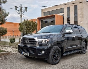 ქირავდება Toyota Sequoia 2016 მოდელი 8 ადგილიანი თბილისი - photo 6