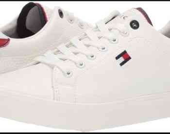 Tommy Hilfiger original 42 size Tbilisi