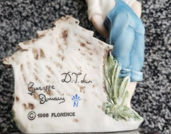 Фигурка Мальчик с Собакой თბილისი - photo 3