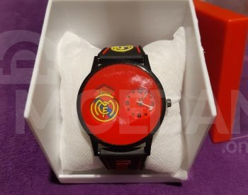 Часы с названиями футбольной команды привезли в подарок Тбилиси - изображение 1