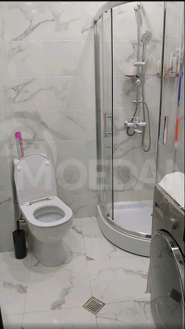 Сдам 2-комн. квартиру на сутки в Батуми  40м² 24/35 эт. Батуми - изображение 8