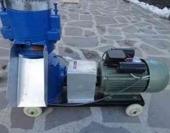 Granulator on reducer, new. Tbilisi