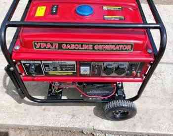 Generator 5.5 kV, turns on with a key. Tbilisi