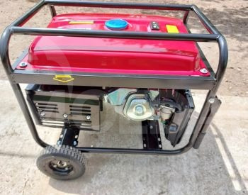 Generator 5.5 kV, turns on with a key. Tbilisi - photo 4