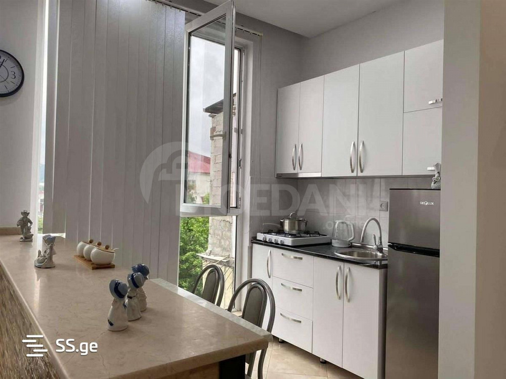 Apartments For Rent two-room 55м² 6/17 floor Batumi - photo 1