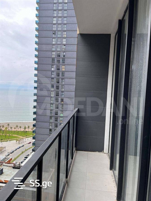 Apartments For Sale two-room 42.4м² 19/25 floor Batumi - photo 3