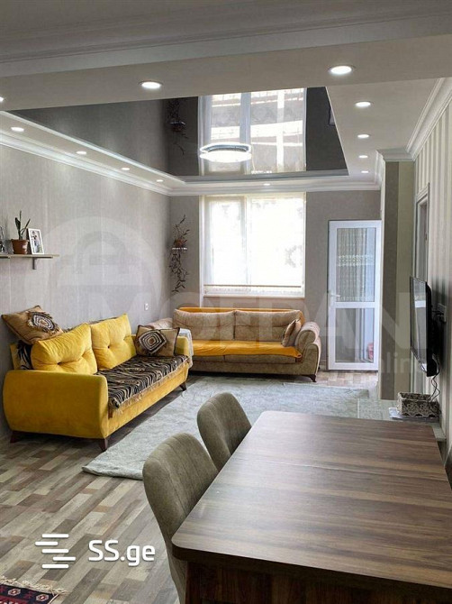 Продам 3-комн. квартиру 60м² 9/16 эт. Батуми - изображение 1