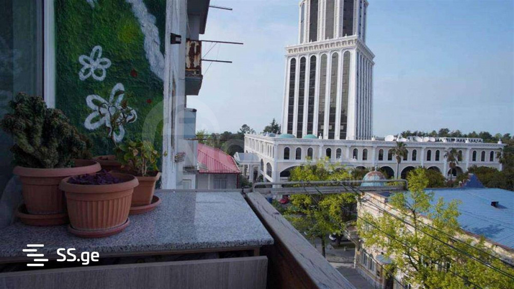 Сдам 2-комн. квартиру 45м² 7/14 эт. Батуми - изображение 1