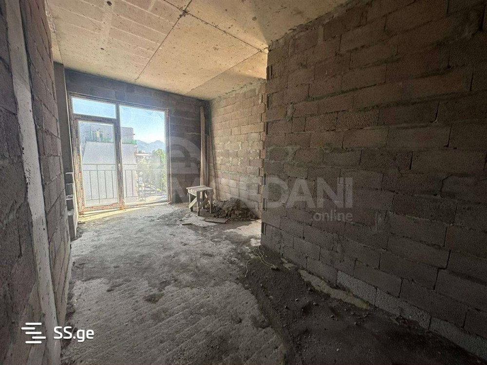 Продам 3-комн. квартиру 67.2м² 6/14 эт. Батуми - изображение 9