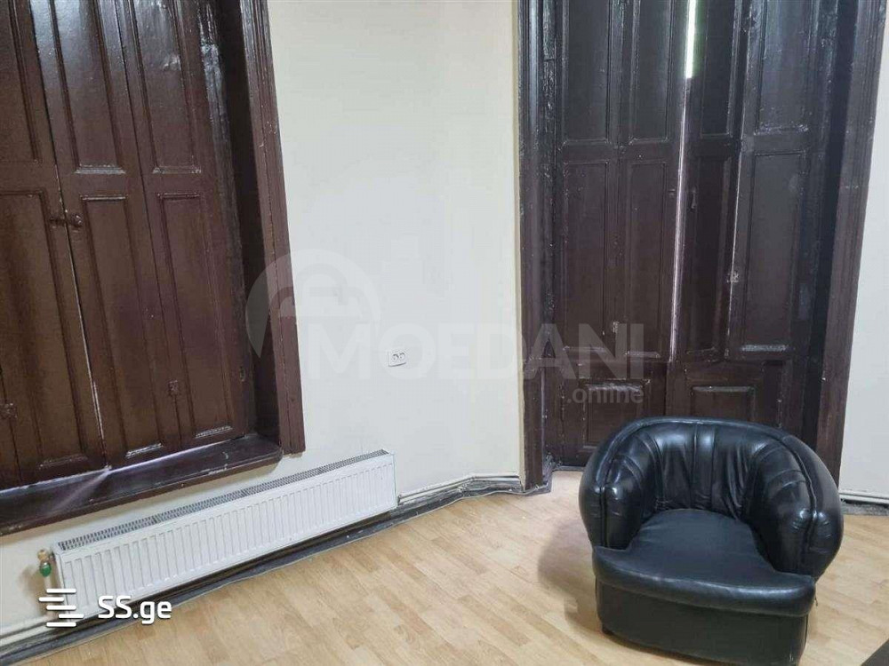 ქირავდება 3 ოთახიანი ბინა 110მ² 2/2 სართ თბილისი - photo 7