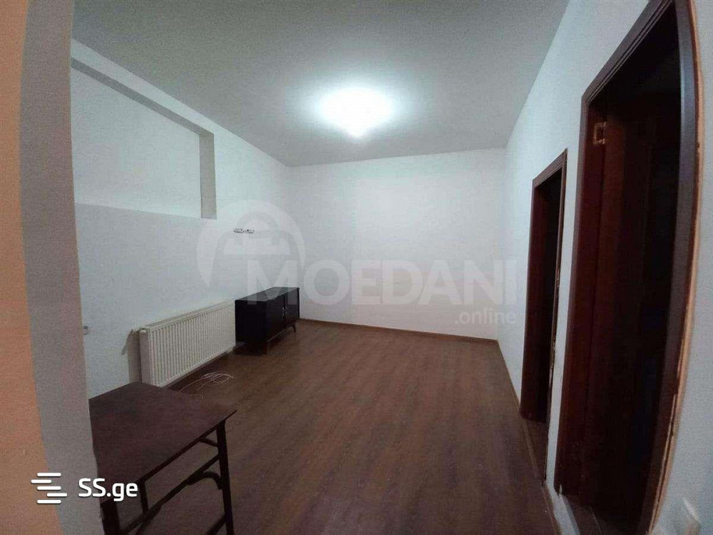 ქირავდება 3 ოთახიანი ბინა 70მ² 1/2 სართ თბილისი - photo 10