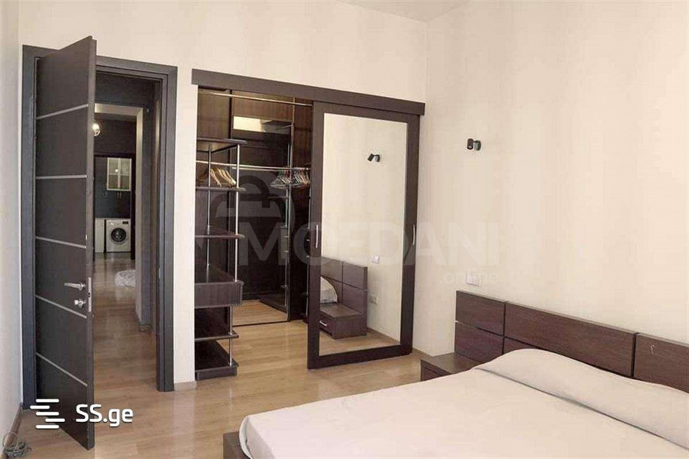 Сдам 4-комн. квартиру 135м² 5/6 эт. Тбилиси - изображение 3