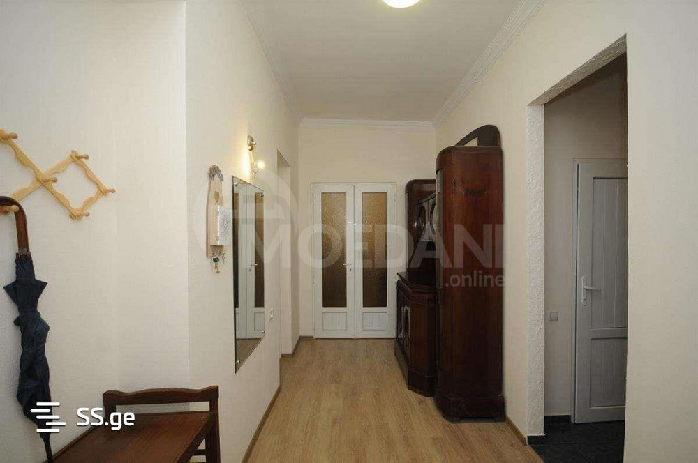 ქირავდება 4 ოთახიანი ბინა 160მ² 3/3 სართ თბილისი - photo 2