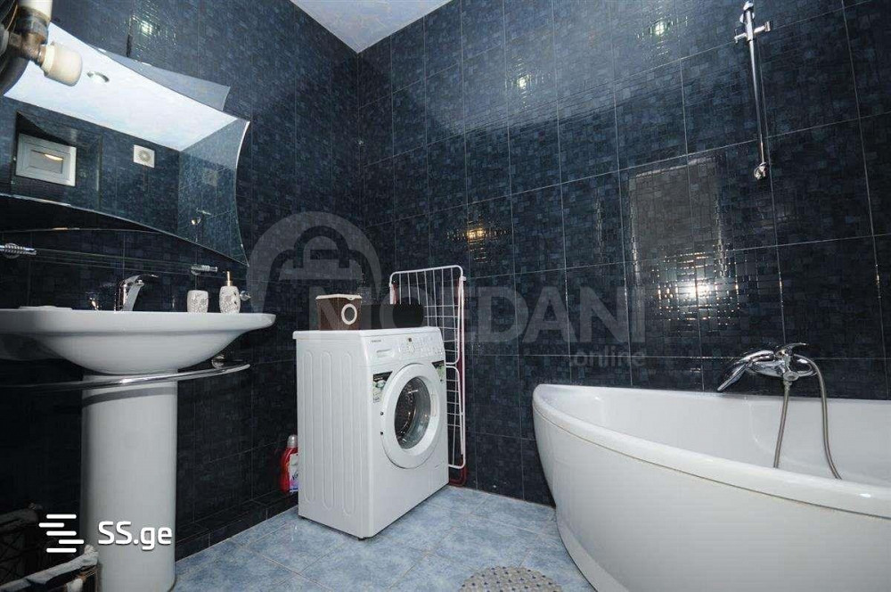 ქირავდება 4 ოთახიანი ბინა 160მ² 3/3 სართ თბილისი - photo 10