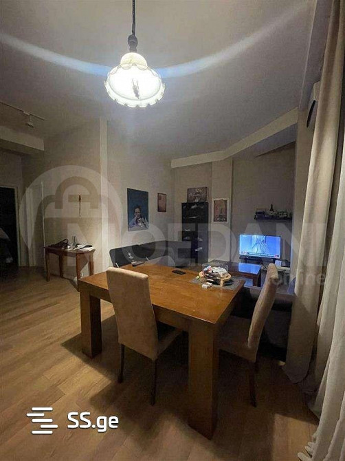 ქირავდება 3 ოთახიანი ბინა 85მ² 2/8 სართ თბილისი - photo 1