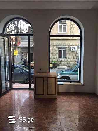 ქირავდება კომერციული ფართი საბურთალოზე თბილისი