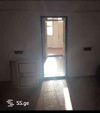 ქირავდება კომერციული ფართი საბურთალოზე თბილისი