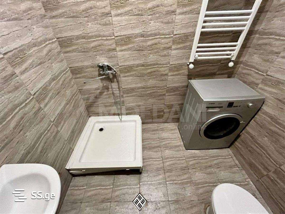 ქირავდება 2 ოთახიანი ბინა 70მ² 1/3 სართ თბილისი - photo 6