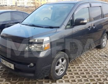 Toyota Vaux with front wheel drive for rent Tbilisi - photo 1
