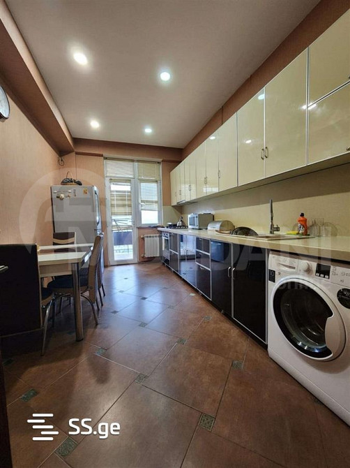 Продам 3-комн. квартиру 140м² 8/13 эт. Тбилиси - изображение 2