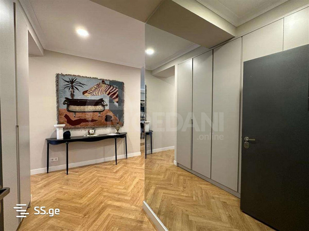 Apartments For Sale three-room 192м² 2/4 floor Tbilisi - photo 5