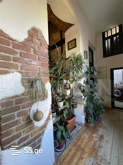 Apartments For Sale three-room 76м² 2/2 floor Tbilisi - photo 2