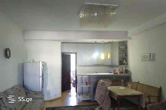 Продам 4-комн. квартиру 83м² 3/12 эт. Тбилиси