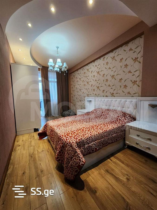 Продам 3-комн. квартиру 140м² 8/13 эт. Тбилиси - изображение 2