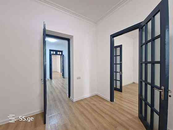 ქირავდება საოფისე ფართი საბურთალოზე თბილისი