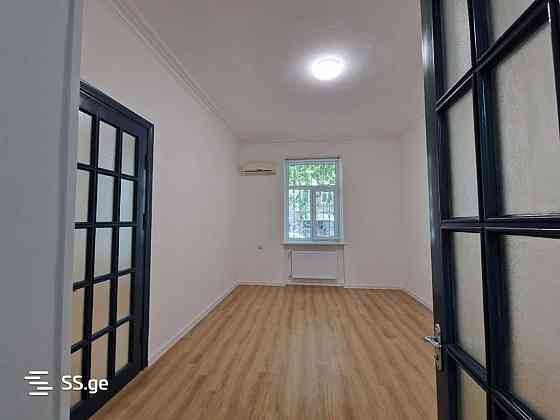 ქირავდება საოფისე ფართი საბურთალოზე თბილისი