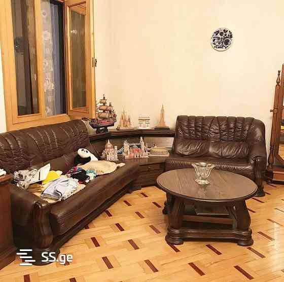 Продам 4-комн. квартиру 145м² 4/5 эт. Тбилиси