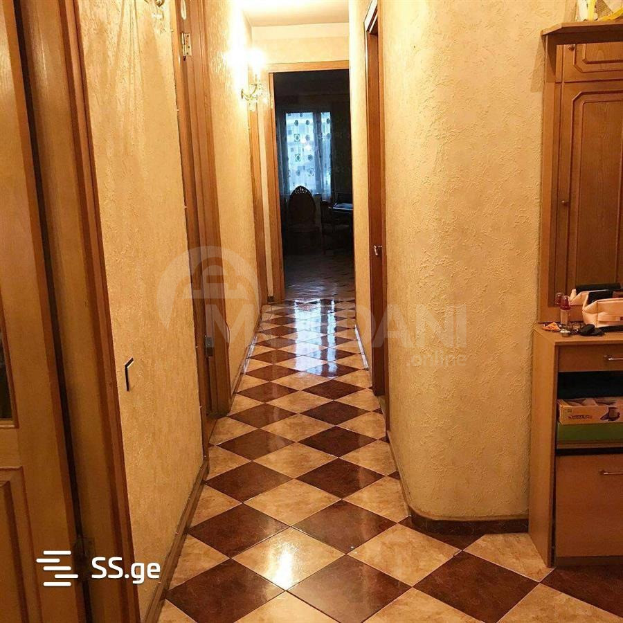იყიდება 4 ოთახიანი ბინას 145მ² 4/5 სართ თბილისი - photo 3