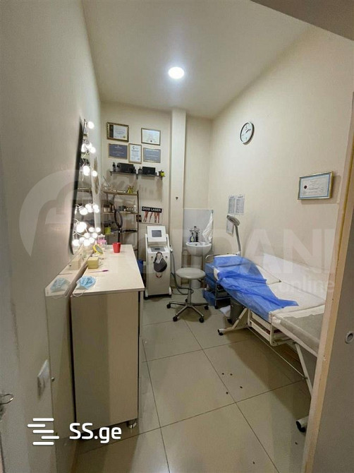 იყიდება კომერციული ფართი საბურთალოზე თბილისი - photo 9