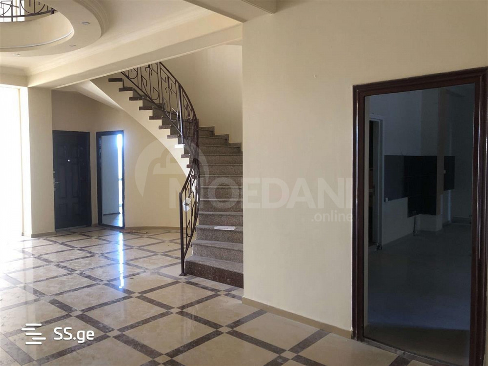 House for sale 1100м² Tbilisi - photo 7