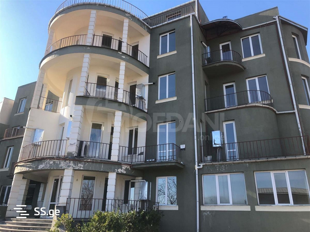 House for sale 1100м² Tbilisi - photo 1