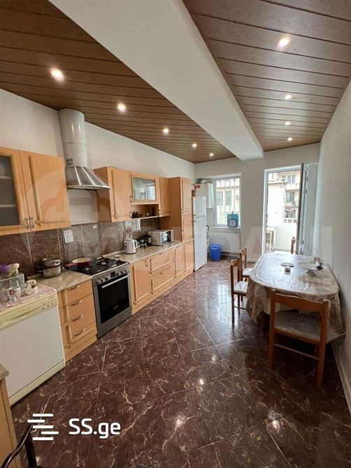 Сдам 4-комн. квартиру 160м² 3/8 эт. Тбилиси - изображение 1