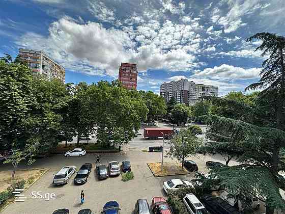 Продам 4-комн. квартиру 165м² 4/10 эт. Тбилиси