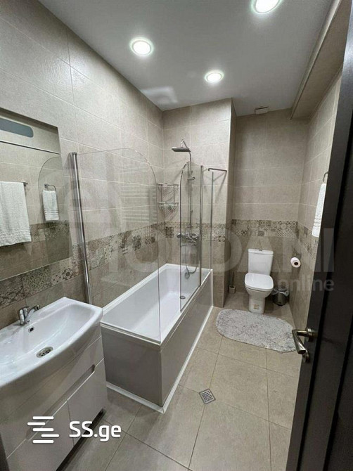 Сдам 4-комн. квартиру 135м² 4/7 эт. Тбилиси - изображение 2