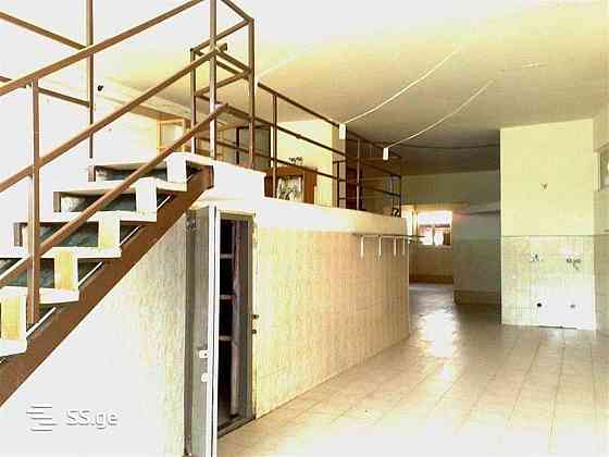 ქირავდება კომერციული ფართი საბურთალოზე თბილისი