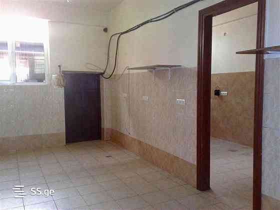 ქირავდება კომერციული ფართი საბურთალოზე თბილისი